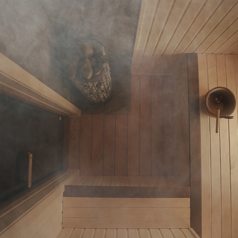 Infrared Sauna vs Dry Sauna