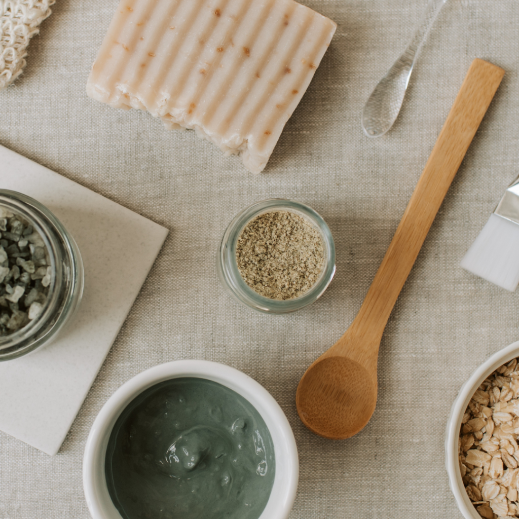 Sauna Scrub: A Quick Guide to A Relaxing Treatment Organic ingredients for facial masks and scrubs