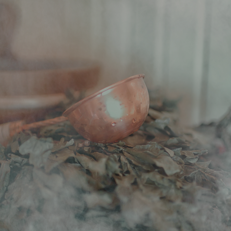 Sauna Vapor: Benefits and How to Create It